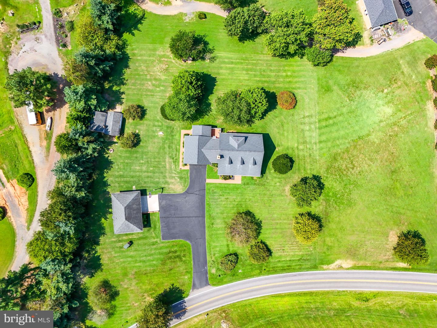 12564 EGGBORNSVILLE RD, CULPEPER, Virginia 22701, 3 Bedrooms Bedrooms, ,2 BathroomsBathrooms,Residential,For sale,12564 EGGBORNSVILLE RD,VACU2011284 MLS # VACU2011284