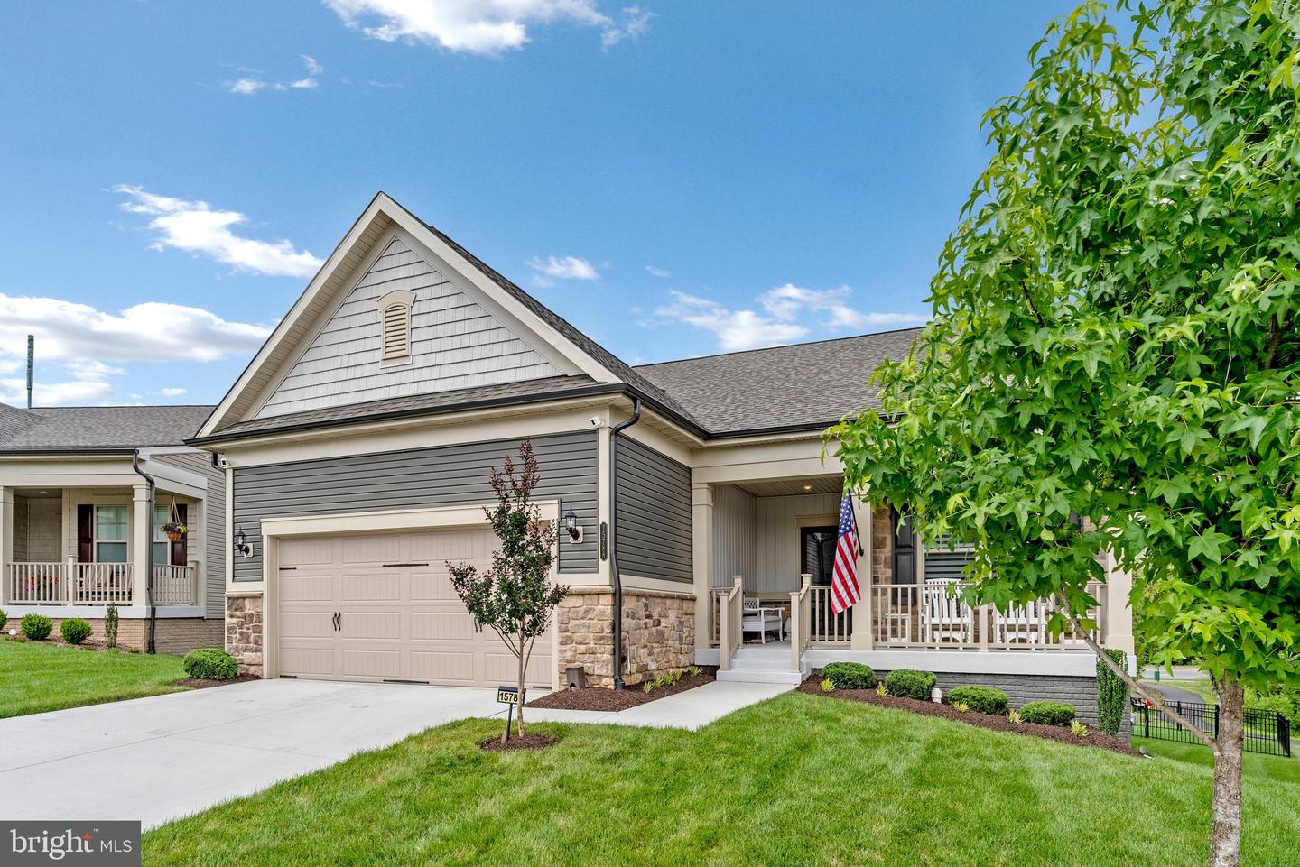 15788 GARDENIA RIDGE WAY, HAYMARKET, Virginia 20169, 4 Bedrooms Bedrooms, ,4 BathroomsBathrooms,Residential,For sale,15788 GARDENIA RIDGE WAY,VAPW2101410 MLS # VAPW2101410