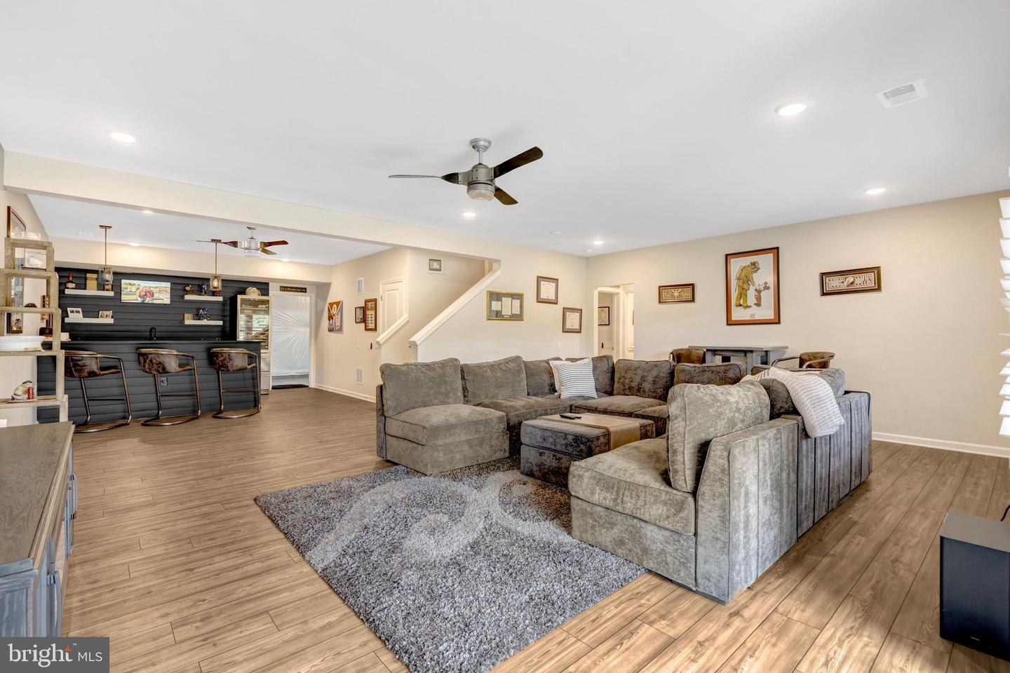 15788 GARDENIA RIDGE WAY, HAYMARKET, Virginia 20169, 4 Bedrooms Bedrooms, ,4 BathroomsBathrooms,Residential,For sale,15788 GARDENIA RIDGE WAY,VAPW2101410 MLS # VAPW2101410