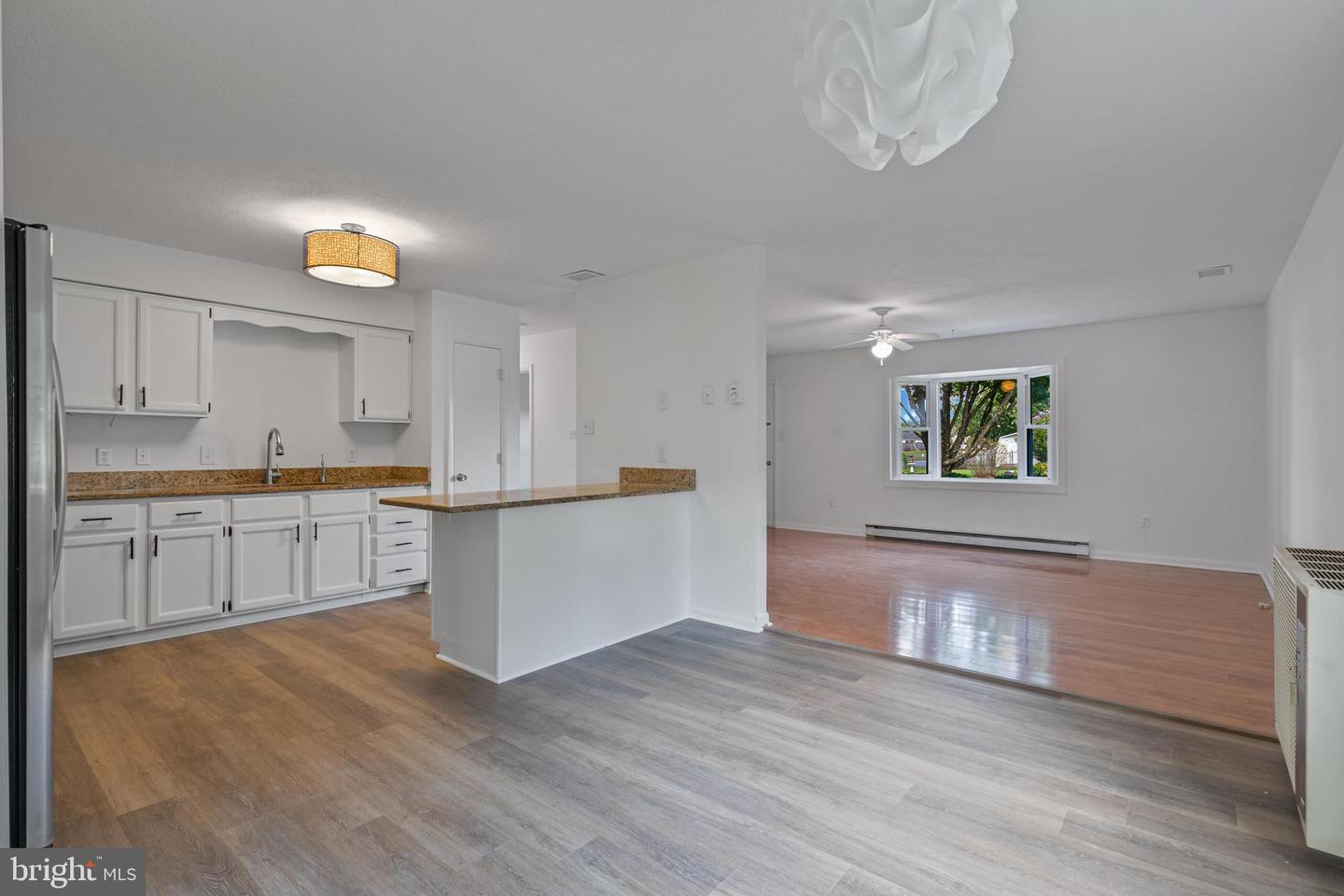 238 HACKBERRY DR, STEPHENS CITY, Virginia 22655, 3 Bedrooms Bedrooms, 5 Rooms Rooms,2 BathroomsBathrooms,Residential,For sale,238 HACKBERRY DR,VAFV2036072 MLS # VAFV2036072