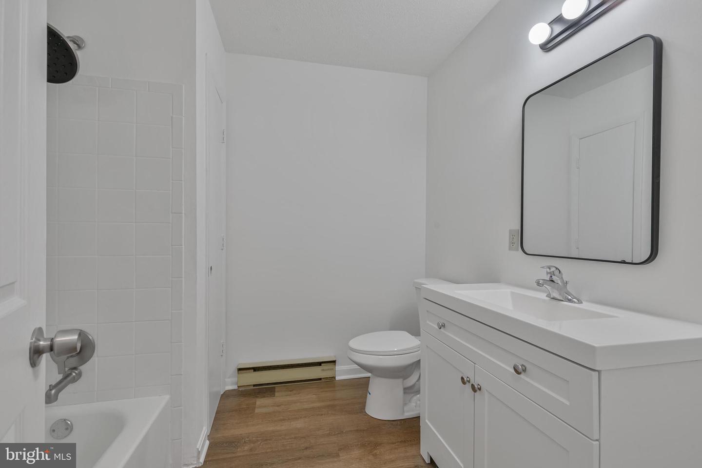 238 HACKBERRY DR, STEPHENS CITY, Virginia 22655, 3 Bedrooms Bedrooms, 5 Rooms Rooms,2 BathroomsBathrooms,Residential,For sale,238 HACKBERRY DR,VAFV2036072 MLS # VAFV2036072