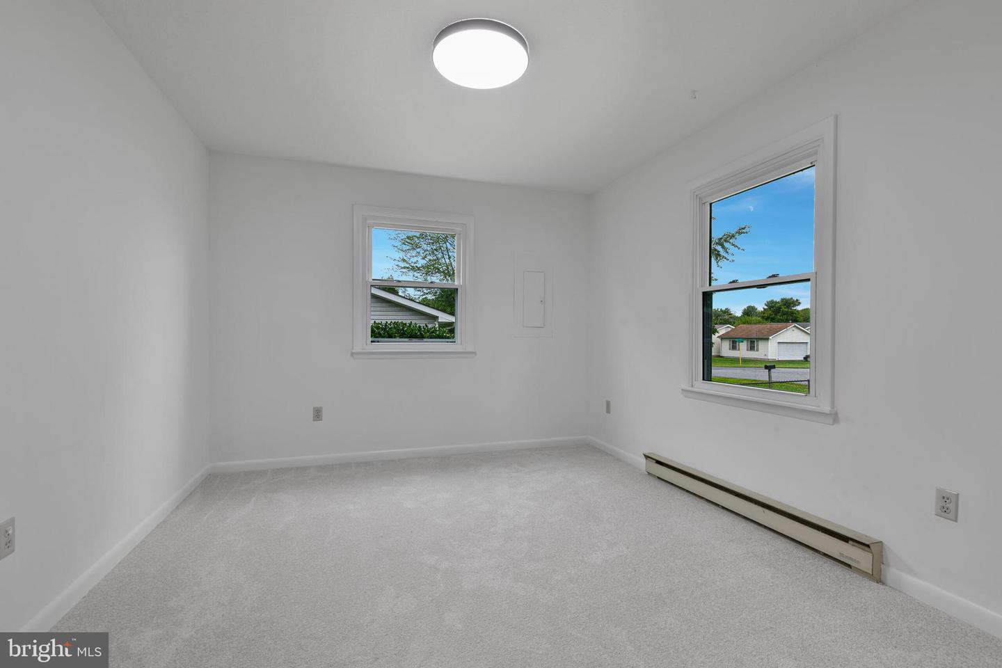 238 HACKBERRY DR, STEPHENS CITY, Virginia 22655, 3 Bedrooms Bedrooms, 5 Rooms Rooms,2 BathroomsBathrooms,Residential,For sale,238 HACKBERRY DR,VAFV2036072 MLS # VAFV2036072