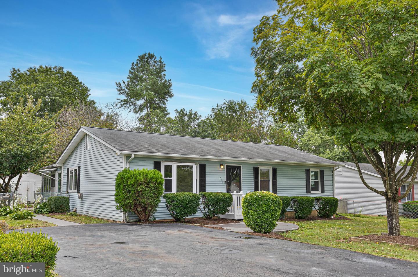 238 HACKBERRY DR, STEPHENS CITY, Virginia 22655, 3 Bedrooms Bedrooms, 5 Rooms Rooms,2 BathroomsBathrooms,Residential,For sale,238 HACKBERRY DR,VAFV2036072 MLS # VAFV2036072