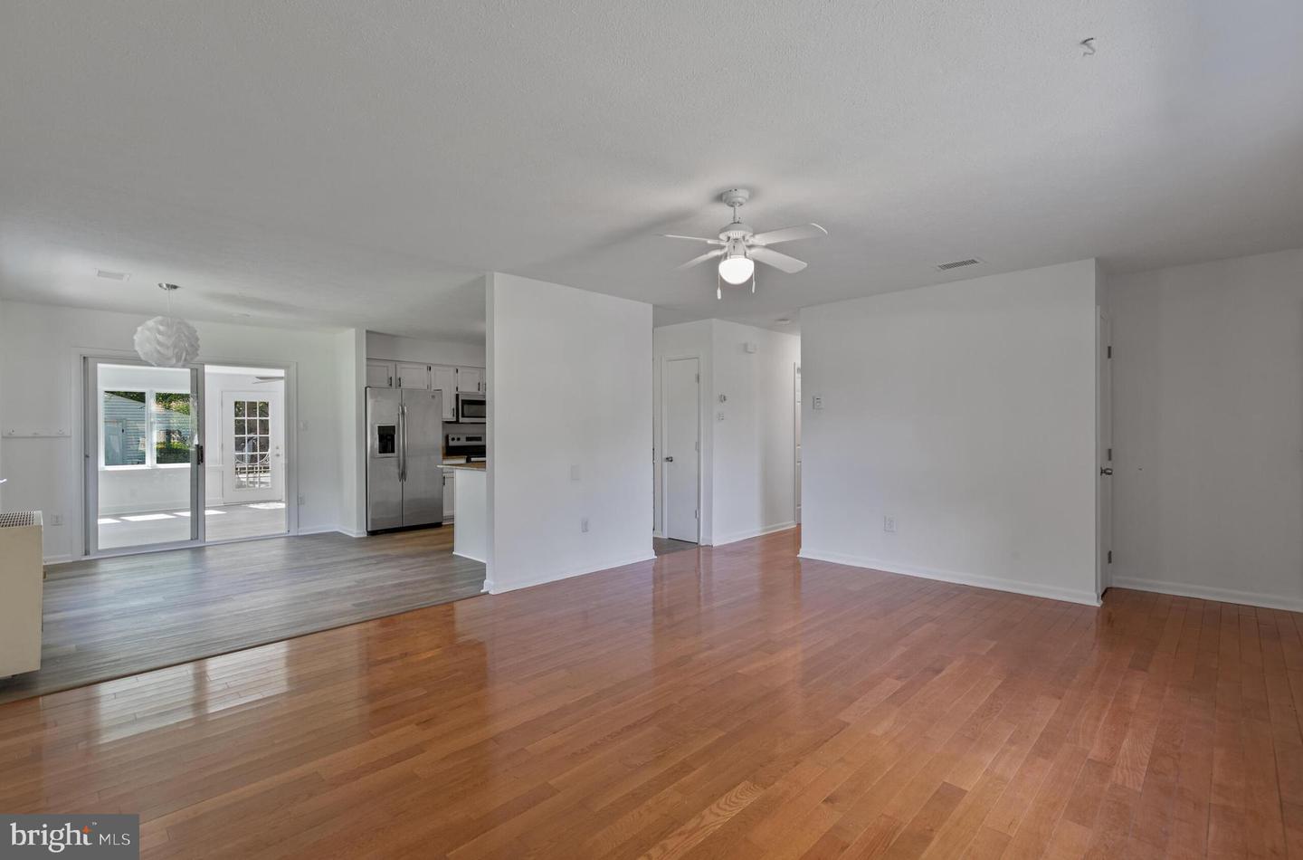 238 HACKBERRY DR, STEPHENS CITY, Virginia 22655, 3 Bedrooms Bedrooms, 5 Rooms Rooms,2 BathroomsBathrooms,Residential,For sale,238 HACKBERRY DR,VAFV2036072 MLS # VAFV2036072