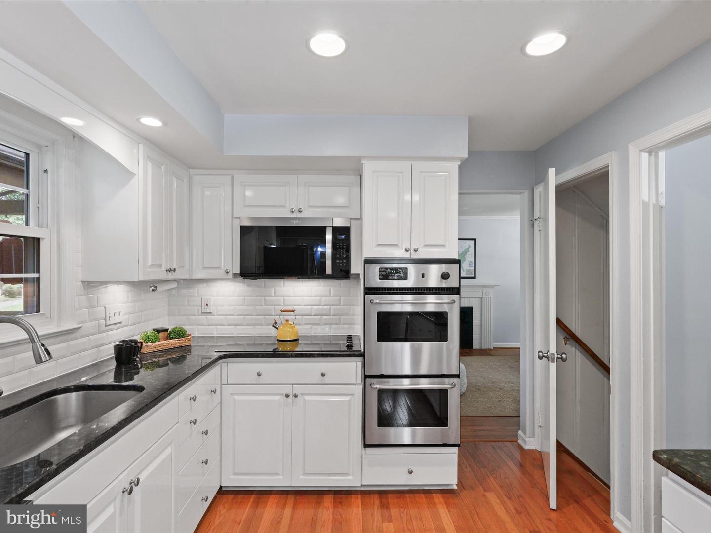 6632 REYNARD DR, SPRINGFIELD, Virginia 22152, 4 Bedrooms Bedrooms, ,2 BathroomsBathrooms,Residential,For sale,6632 REYNARD DR,VAFX2261388 MLS # VAFX2261388
