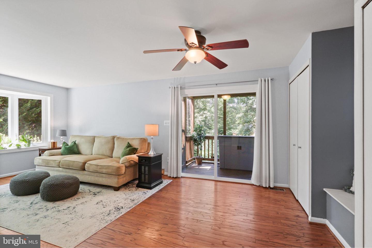 6632 REYNARD DR, SPRINGFIELD, Virginia 22152, 4 Bedrooms Bedrooms, ,2 BathroomsBathrooms,Residential,For sale,6632 REYNARD DR,VAFX2261388 MLS # VAFX2261388