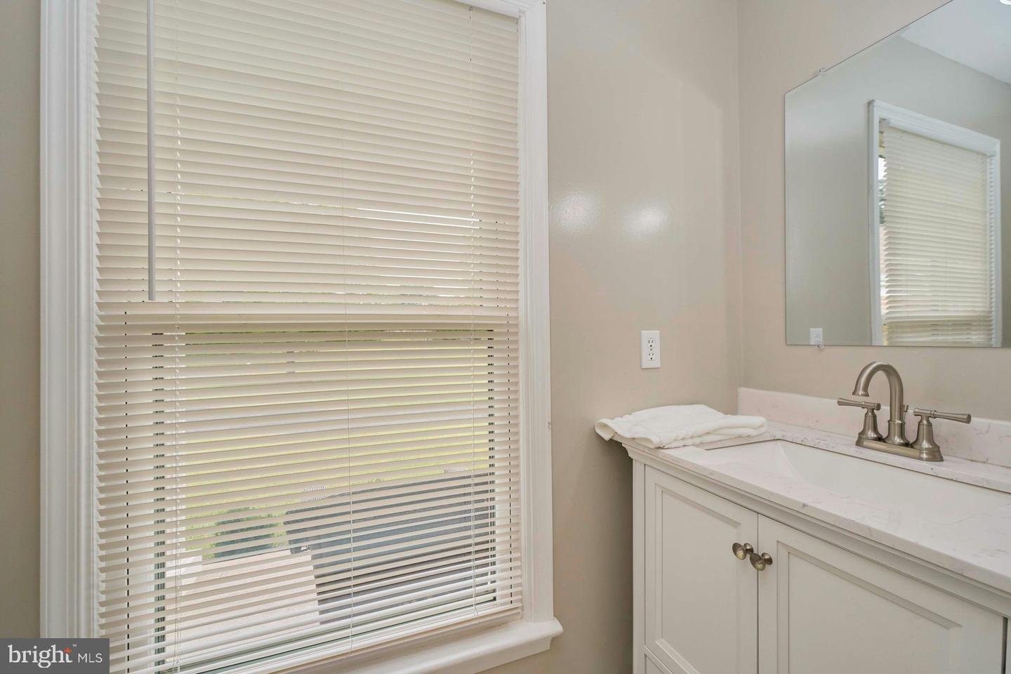 4607 ANGUS DR, GAINESVILLE, Virginia 20155, 4 Bedrooms Bedrooms, ,3 BathroomsBathrooms,Residential,For sale,4607 ANGUS DR,VAPW2101564 MLS # VAPW2101564