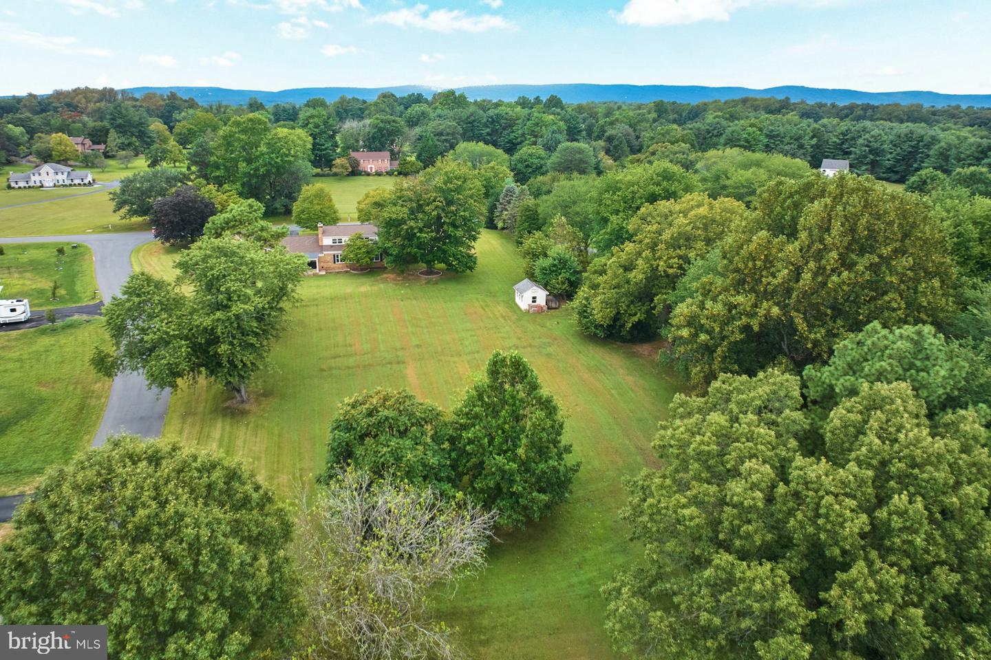 4607 ANGUS DR, GAINESVILLE, Virginia 20155, 4 Bedrooms Bedrooms, ,3 BathroomsBathrooms,Residential,For sale,4607 ANGUS DR,VAPW2101564 MLS # VAPW2101564