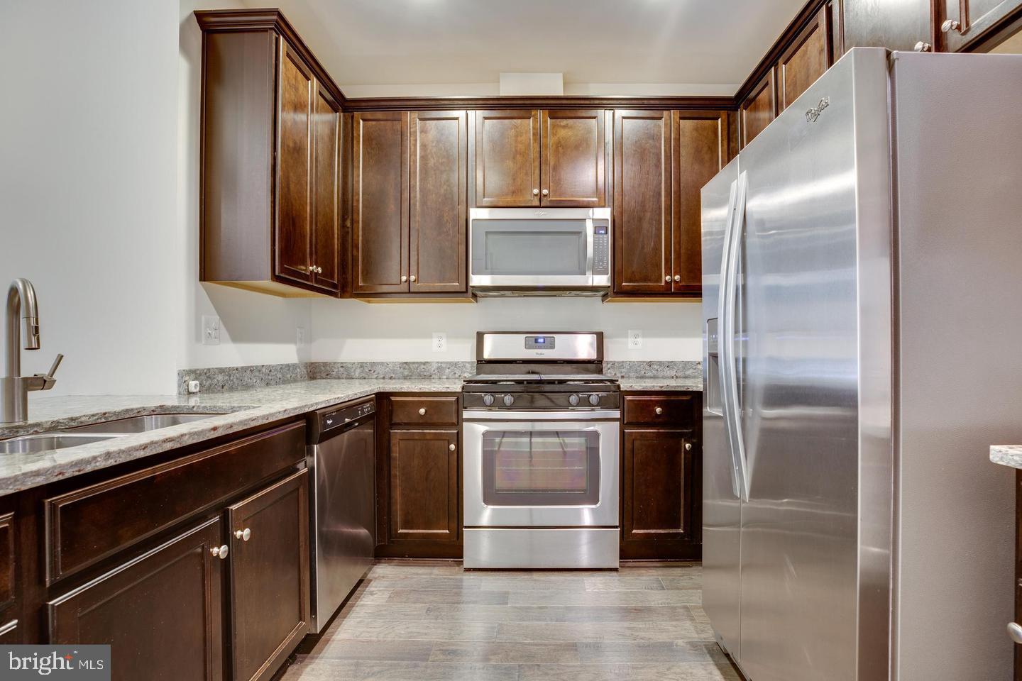 44033 ETNA TER, CHANTILLY, Virginia 20152, 3 Bedrooms Bedrooms, ,2 BathroomsBathrooms,Residential,For sale,44033 ETNA TER,VALO2104762 MLS # VALO2104762