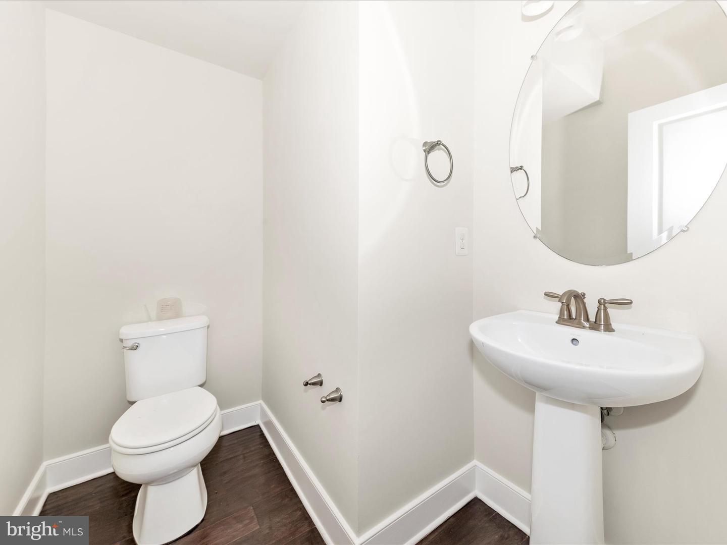 44033 ETNA TER, CHANTILLY, Virginia 20152, 3 Bedrooms Bedrooms, ,2 BathroomsBathrooms,Residential,For sale,44033 ETNA TER,VALO2104762 MLS # VALO2104762