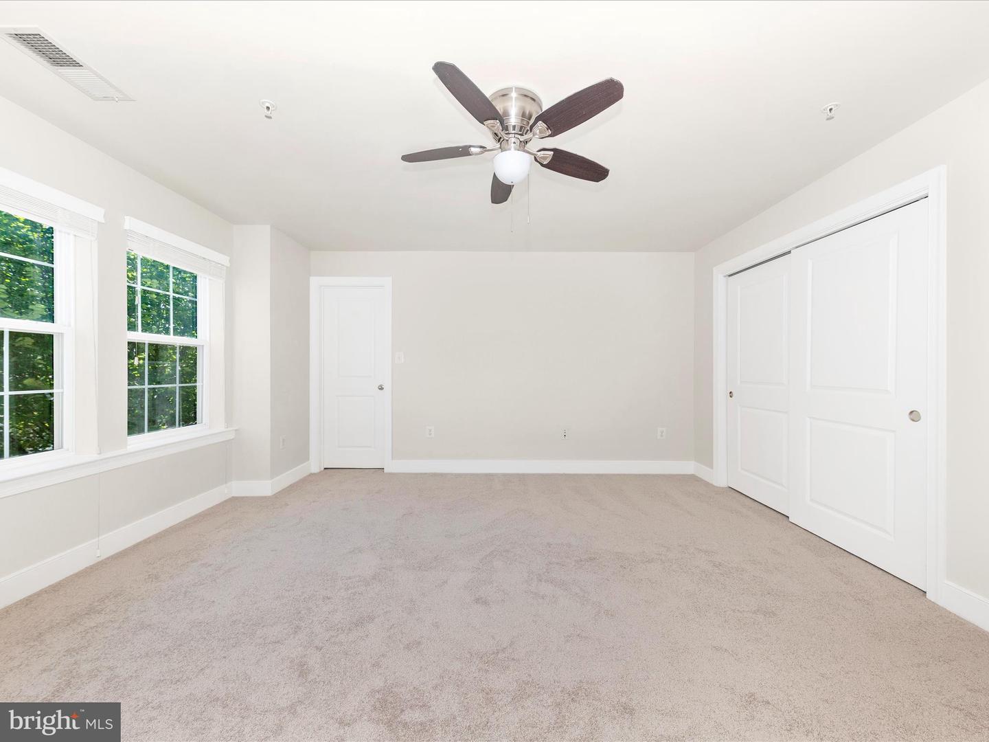 44033 ETNA TER, CHANTILLY, Virginia 20152, 3 Bedrooms Bedrooms, ,2 BathroomsBathrooms,Residential,For sale,44033 ETNA TER,VALO2104762 MLS # VALO2104762
