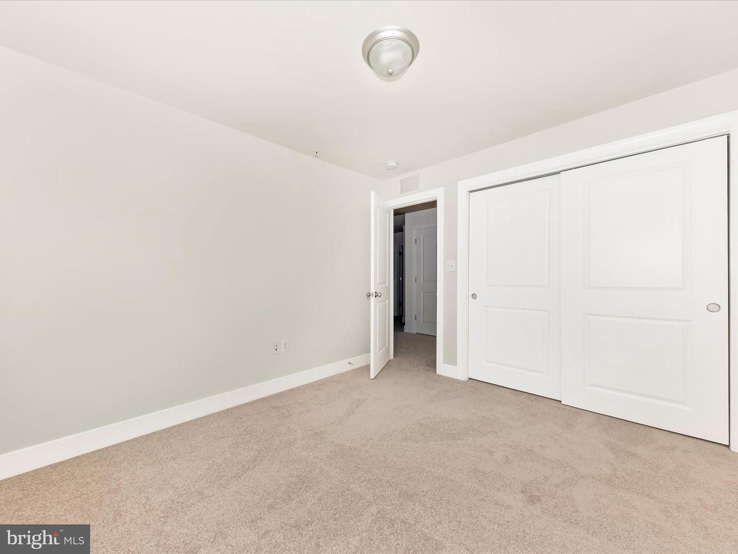 44033 ETNA TER, CHANTILLY, Virginia 20152, 3 Bedrooms Bedrooms, ,2 BathroomsBathrooms,Residential,For sale,44033 ETNA TER,VALO2104762 MLS # VALO2104762