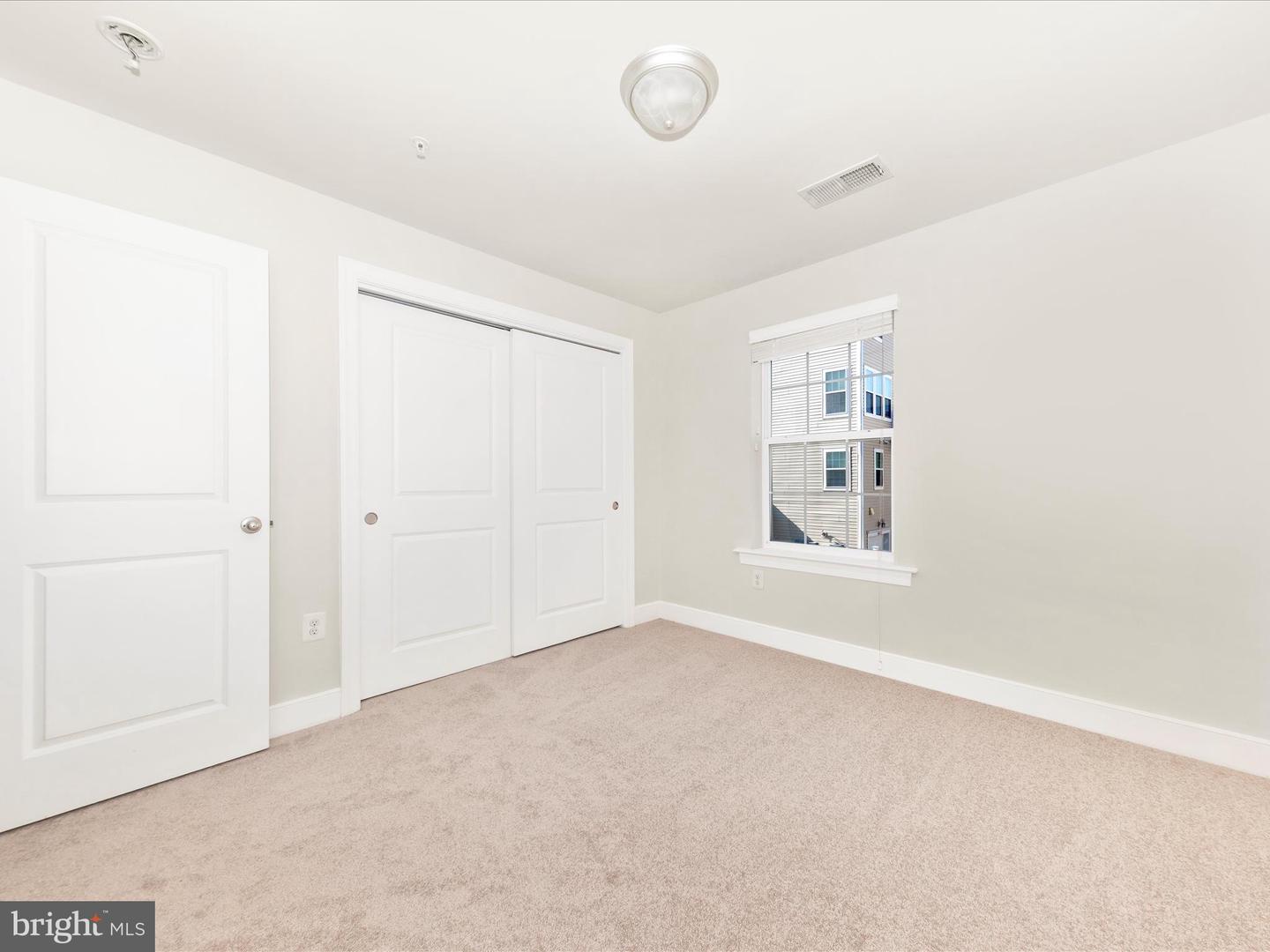 44033 ETNA TER, CHANTILLY, Virginia 20152, 3 Bedrooms Bedrooms, ,2 BathroomsBathrooms,Residential,For sale,44033 ETNA TER,VALO2104762 MLS # VALO2104762