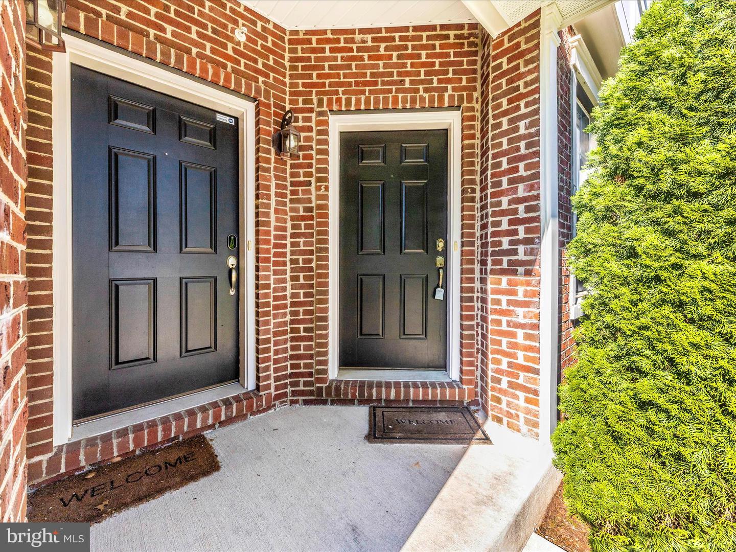 44033 ETNA TER, CHANTILLY, Virginia 20152, 3 Bedrooms Bedrooms, ,2 BathroomsBathrooms,Residential,For sale,44033 ETNA TER,VALO2104762 MLS # VALO2104762
