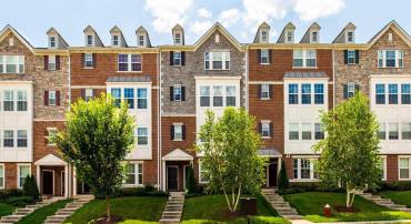 44033 ETNA TER, CHANTILLY, Virginia 20152, 3 Bedrooms Bedrooms, ,2 BathroomsBathrooms,Residential,For sale,44033 ETNA TER,VALO2104762 MLS # VALO2104762
