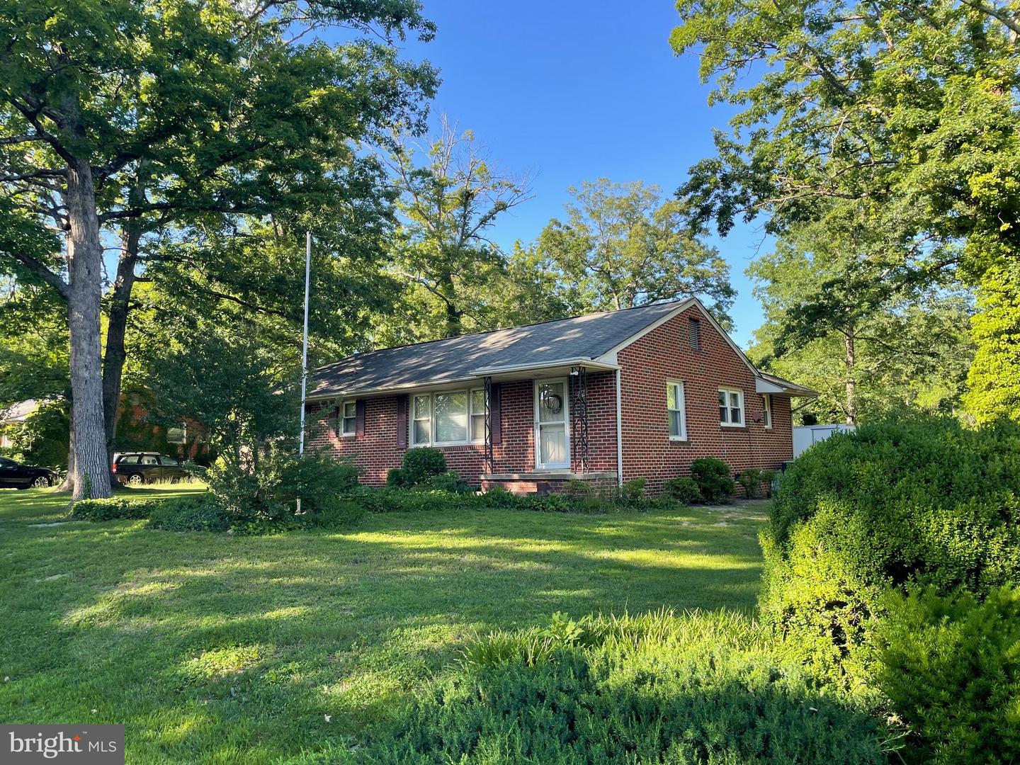 60 PENDLETON RD, FREDERICKSBURG, Virginia 22405, 3 Bedrooms Bedrooms, ,2 BathroomsBathrooms,Residential,For sale,60 PENDLETON RD,VAST2041902 MLS # VAST2041902