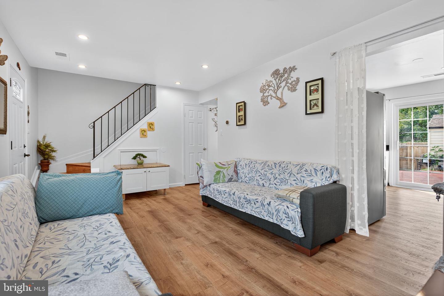 12306 WOODLAWN CT, WOODBRIDGE, Virginia 22192, 3 Bedrooms Bedrooms, ,1 BathroomBathrooms,Residential,For sale,12306 WOODLAWN CT,VAPW2101808 MLS # VAPW2101808 12306 WOODLAWN CT, WOODBRIDGE, Virginia 22192, 3 Bedrooms Bedrooms, ,1 BathroomBathrooms,Residential,For sale,12306 WOODLAWN CT,VAPW2101808 MLS # VAPW2101808