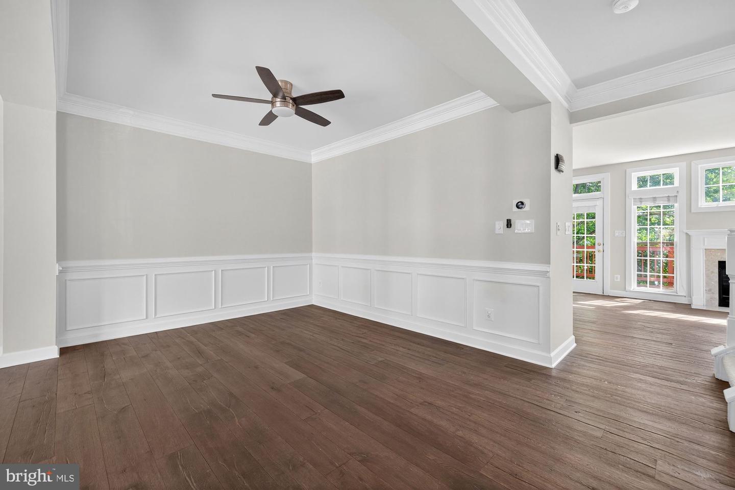 2753 MANHATTAN PL, VIENNA, Virginia 22180, 3 Bedrooms Bedrooms, ,3 BathroomsBathrooms,Residential,For sale,2753 MANHATTAN PL,VAFX2262356 MLS # VAFX2262356