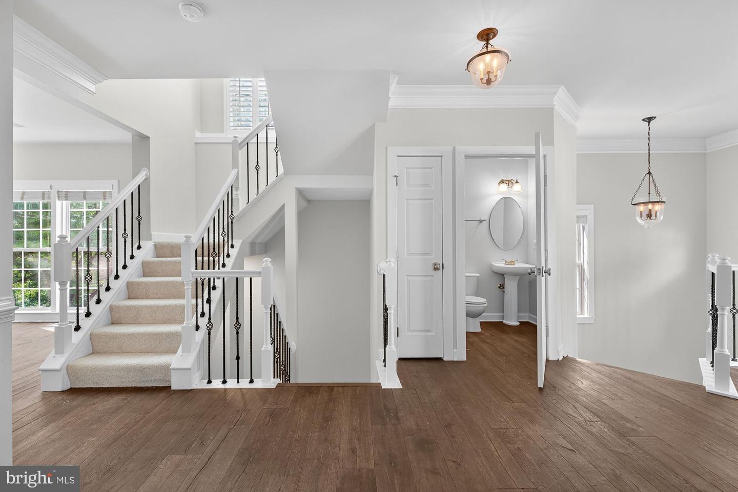 2753 MANHATTAN PL, VIENNA, Virginia 22180, 3 Bedrooms Bedrooms, ,3 BathroomsBathrooms,Residential,For sale,2753 MANHATTAN PL,VAFX2262356 MLS # VAFX2262356