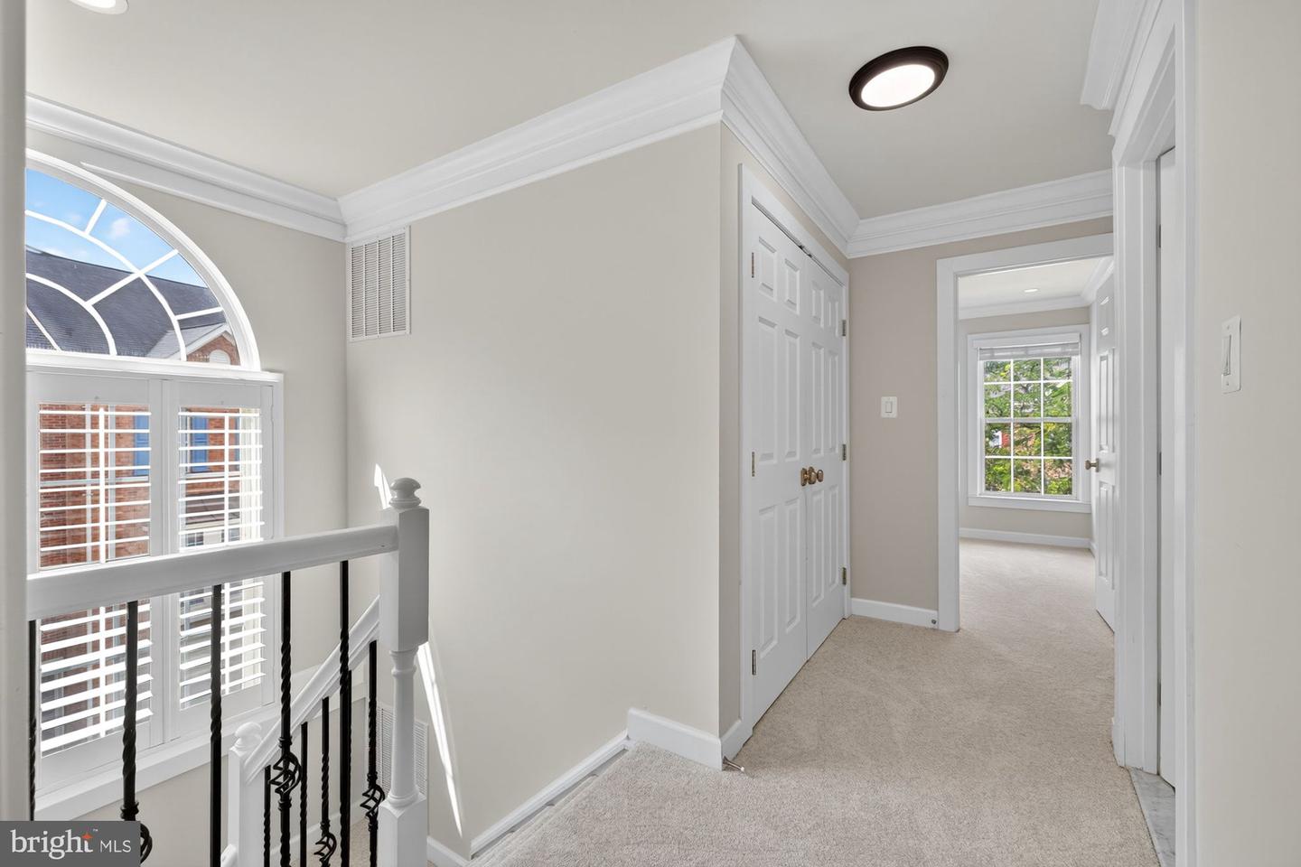 2753 MANHATTAN PL, VIENNA, Virginia 22180, 3 Bedrooms Bedrooms, ,3 BathroomsBathrooms,Residential,For sale,2753 MANHATTAN PL,VAFX2262356 MLS # VAFX2262356