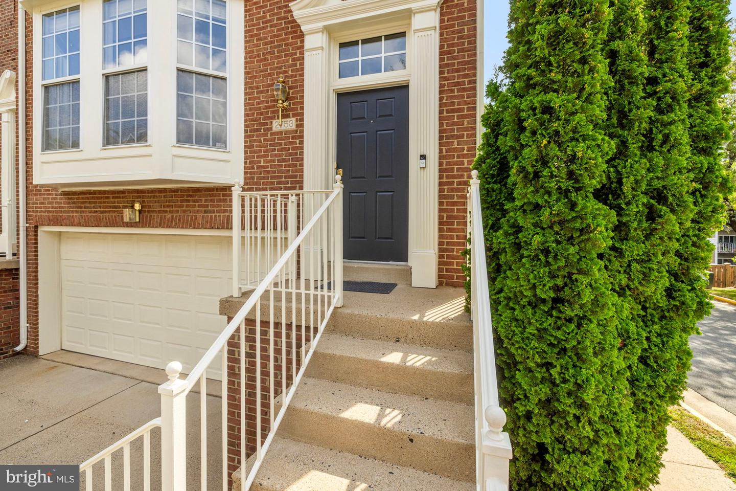 2753 MANHATTAN PL, VIENNA, Virginia 22180, 3 Bedrooms Bedrooms, ,3 BathroomsBathrooms,Residential,For sale,2753 MANHATTAN PL,VAFX2262356 MLS # VAFX2262356