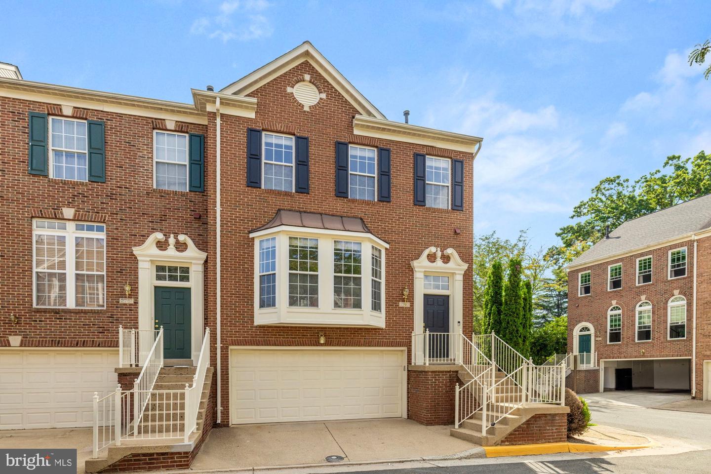 2753 MANHATTAN PL, VIENNA, Virginia 22180, 3 Bedrooms Bedrooms, ,3 BathroomsBathrooms,Residential,For sale,2753 MANHATTAN PL,VAFX2262356 MLS # VAFX2262356