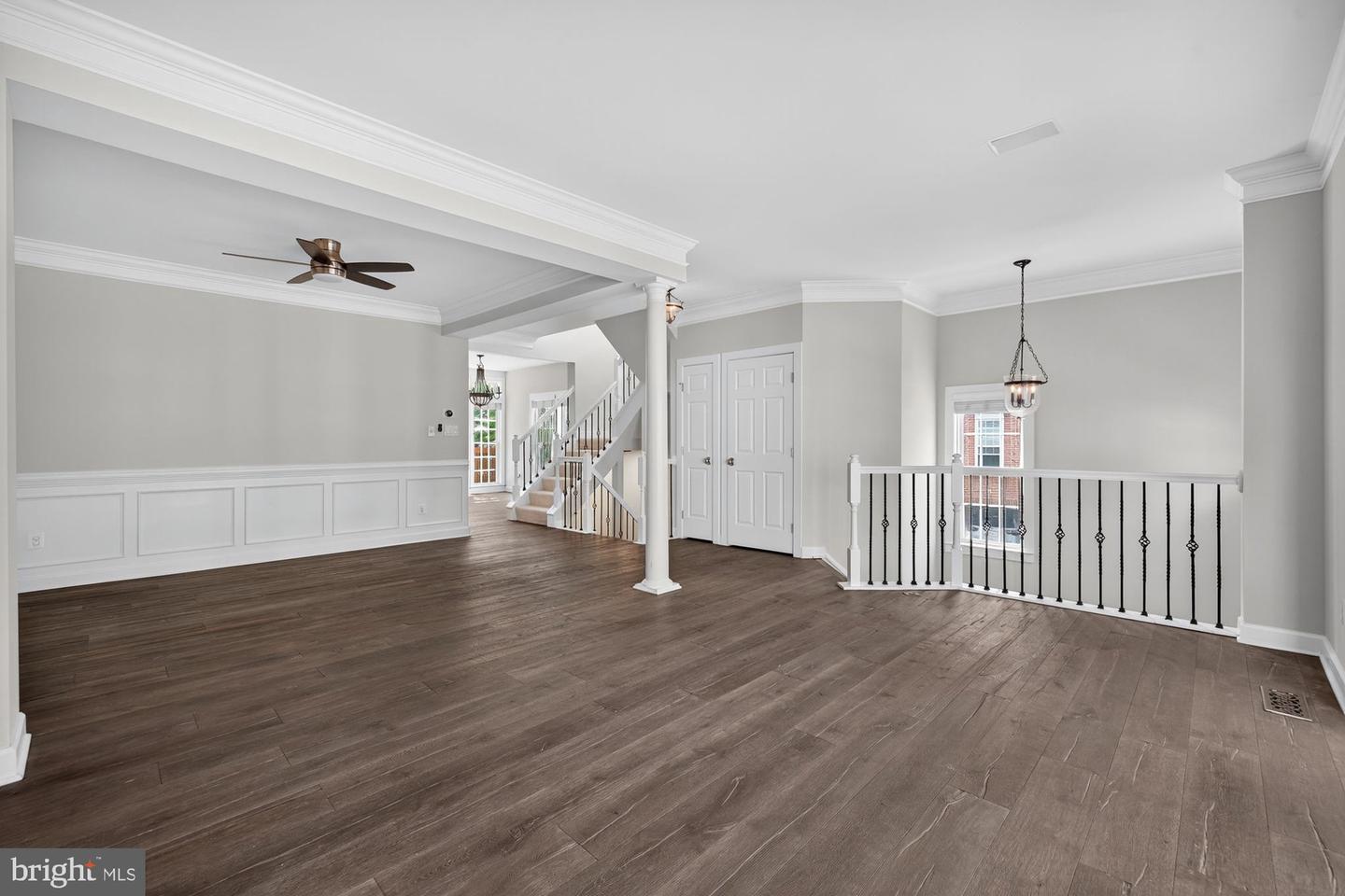 2753 MANHATTAN PL, VIENNA, Virginia 22180, 3 Bedrooms Bedrooms, ,3 BathroomsBathrooms,Residential,For sale,2753 MANHATTAN PL,VAFX2262356 MLS # VAFX2262356