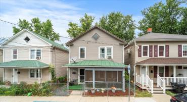 376 CHARLES ST, WINCHESTER, Virginia 22601, 3 Bedrooms Bedrooms, ,1 BathroomBathrooms,Residential,For sale,376 CHARLES ST,VAWI2008924 MLS # VAWI2008924