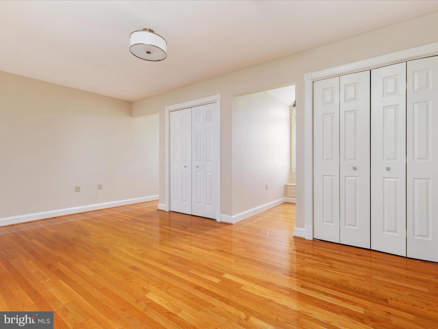 256 CLIFFSIDE DR, EDINBURG, Virginia 22824, 5 Bedrooms Bedrooms, 11 Rooms Rooms,5 BathroomsBathrooms,Residential,For sale,256 CLIFFSIDE DR,VASH2012292 MLS # VASH2012292
