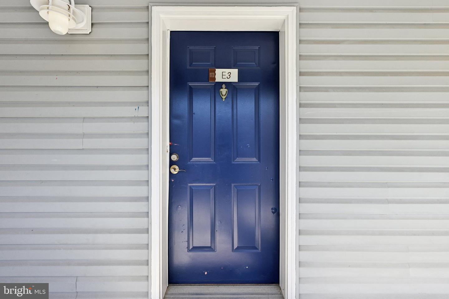 3176 SUMMIT SQUARE DR #4-E3, OAKTON, Virginia 22124, 1 Bedroom Bedrooms, ,1 BathroomBathrooms,Residential,For sale,3176 SUMMIT SQUARE DR #4-E3,VAFX2262784 MLS # VAFX2262784