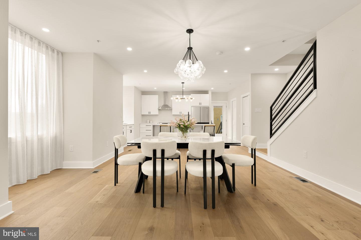 1631 G ST SE, WASHINGTON, District Of Columbia 20003, 5 Bedrooms Bedrooms, ,3 BathroomsBathrooms,Residential,For sale,1631 G ST SE,DCDC2216436 MLS # DCDC2216436