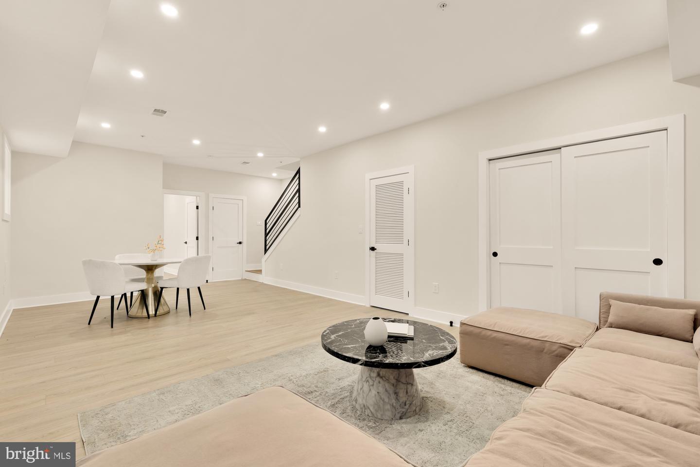 1631 G ST SE, WASHINGTON, District Of Columbia 20003, 5 Bedrooms Bedrooms, ,3 BathroomsBathrooms,Residential,For sale,1631 G ST SE,DCDC2216436 MLS # DCDC2216436