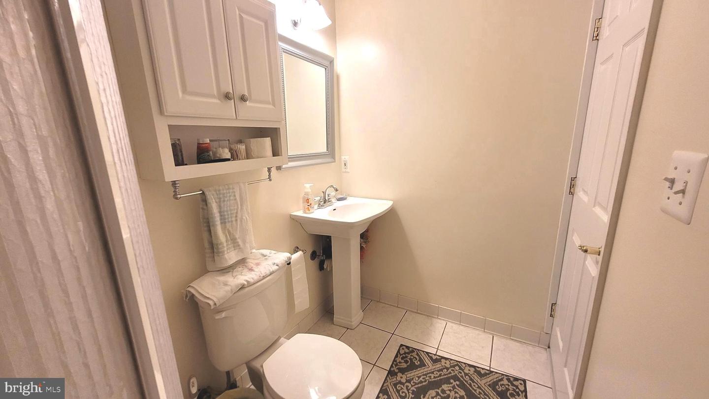 105 DEERWOOD CT, STERLING, Virginia 20164, 5 Bedrooms Bedrooms, ,3 BathroomsBathrooms,Residential,For sale,105 DEERWOOD CT,VALO2105296 MLS # VALO2105296