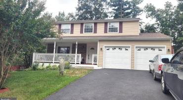 105 DEERWOOD CT, STERLING, Virginia 20164, 5 Bedrooms Bedrooms, ,3 BathroomsBathrooms,Residential,For sale,105 DEERWOOD CT,VALO2105296 MLS # VALO2105296