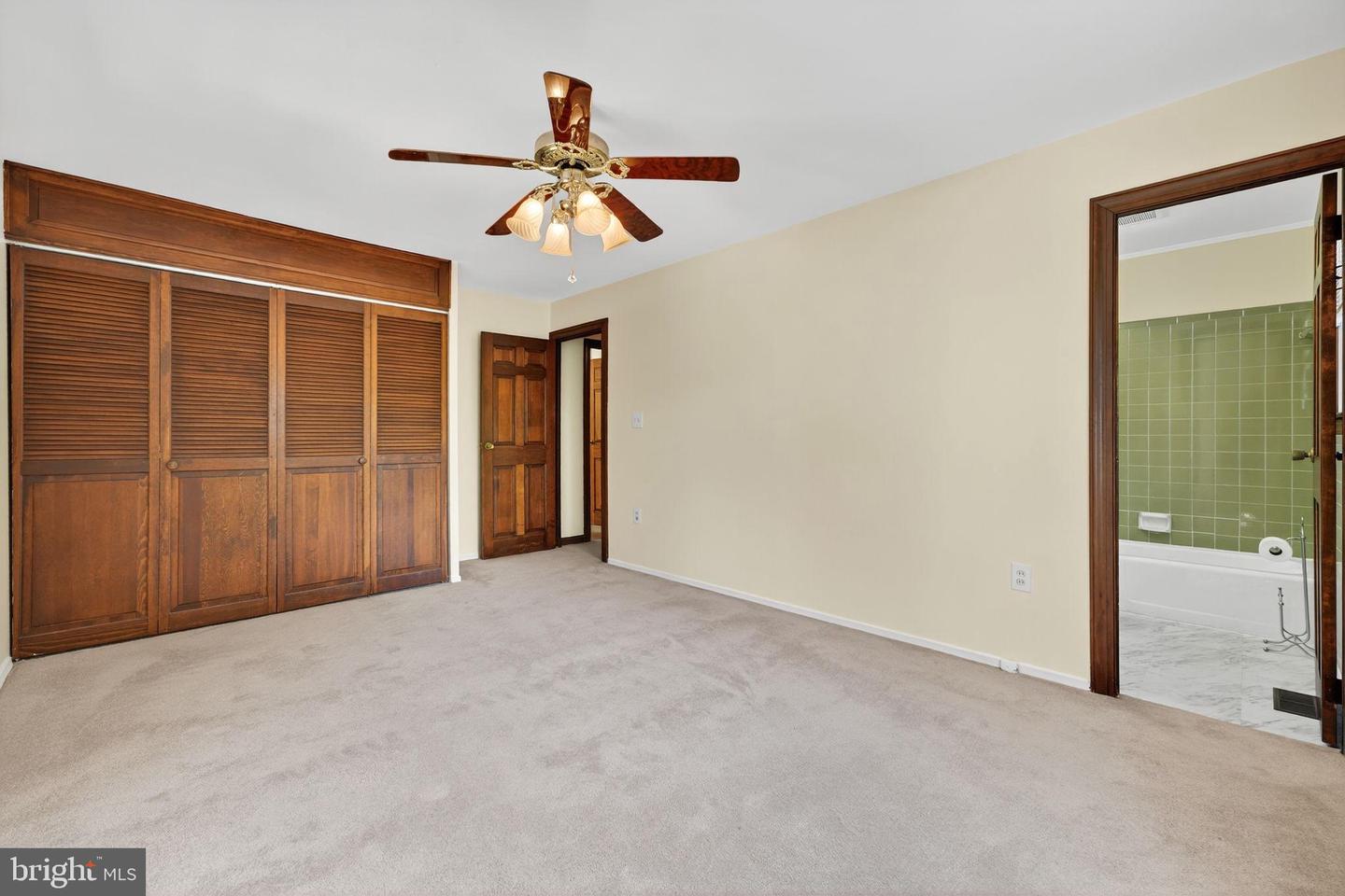 107 ROSZEL RD, WINCHESTER, Virginia 22601, 4 Bedrooms Bedrooms, 7 Rooms Rooms,2 BathroomsBathrooms,Residential,For sale,107 ROSZEL RD,VAWI2008966 MLS # VAWI2008966