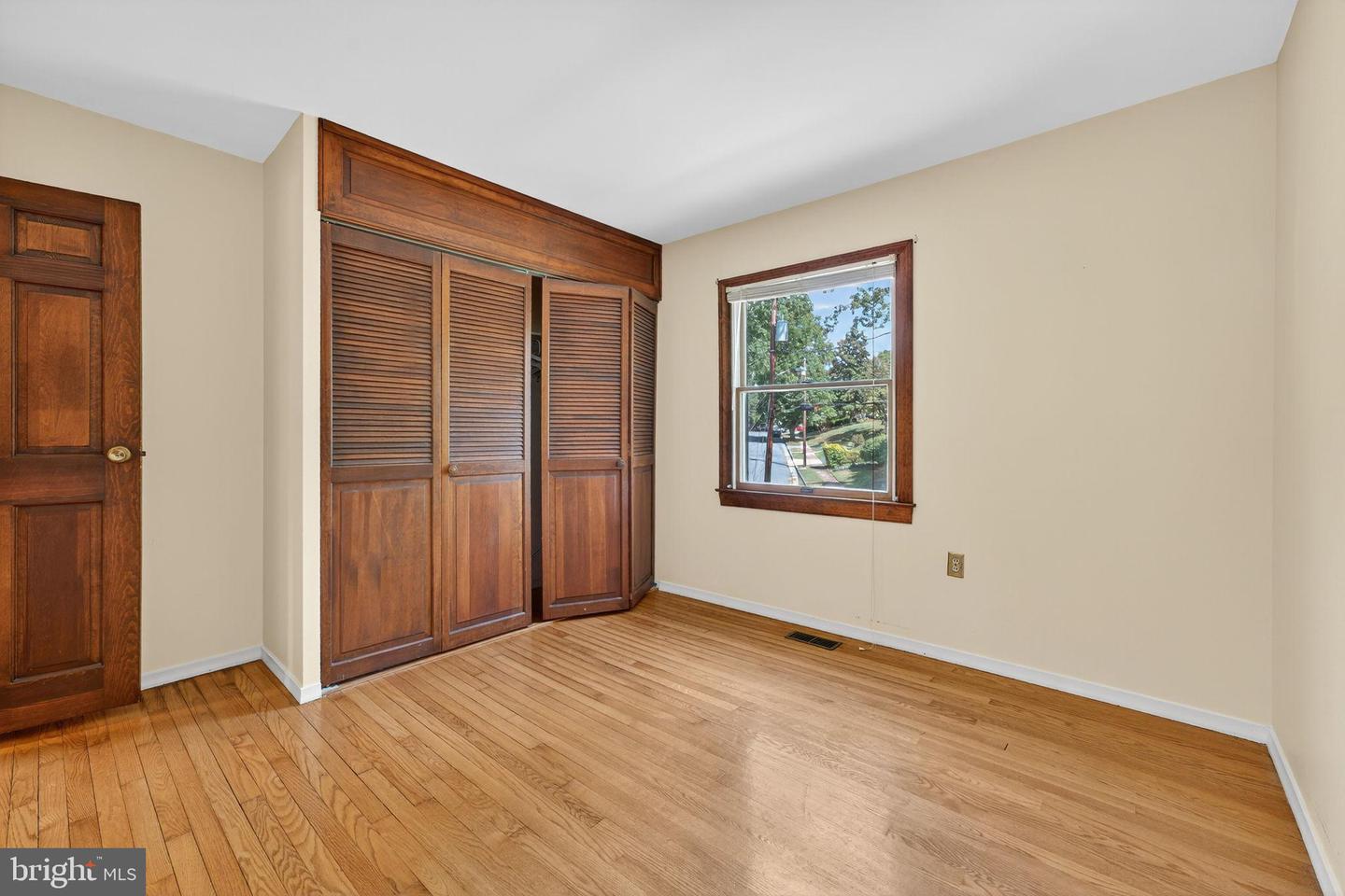 107 ROSZEL RD, WINCHESTER, Virginia 22601, 4 Bedrooms Bedrooms, 7 Rooms Rooms,2 BathroomsBathrooms,Residential,For sale,107 ROSZEL RD,VAWI2008966 MLS # VAWI2008966