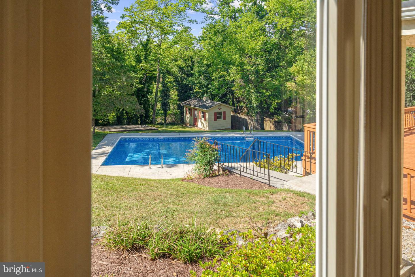 107 ROSZEL RD, WINCHESTER, Virginia 22601, 4 Bedrooms Bedrooms, 7 Rooms Rooms,2 BathroomsBathrooms,Residential,For sale,107 ROSZEL RD,VAWI2008966 MLS # VAWI2008966