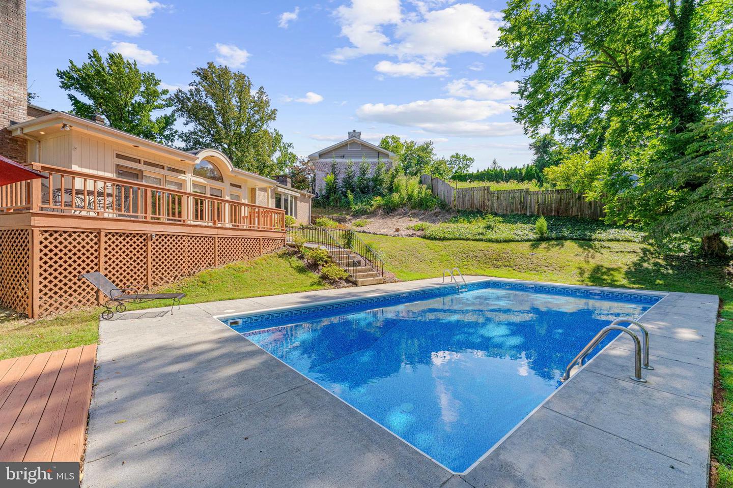 107 ROSZEL RD, WINCHESTER, Virginia 22601, 4 Bedrooms Bedrooms, 7 Rooms Rooms,2 BathroomsBathrooms,Residential,For sale,107 ROSZEL RD,VAWI2008966 MLS # VAWI2008966
