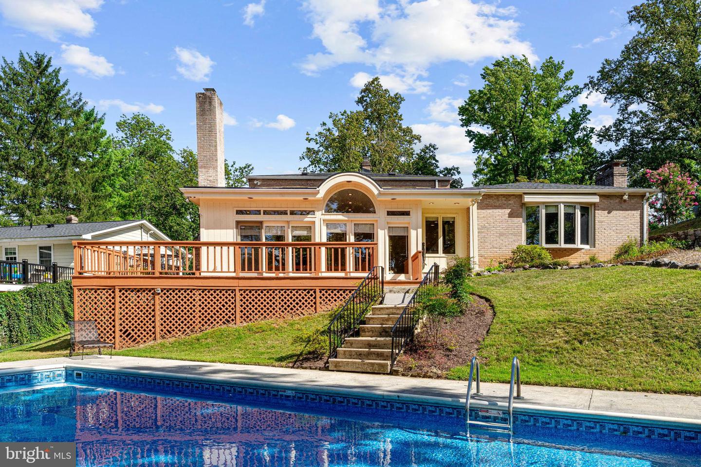 107 ROSZEL RD, WINCHESTER, Virginia 22601, 4 Bedrooms Bedrooms, 7 Rooms Rooms,2 BathroomsBathrooms,Residential,For sale,107 ROSZEL RD,VAWI2008966 MLS # VAWI2008966