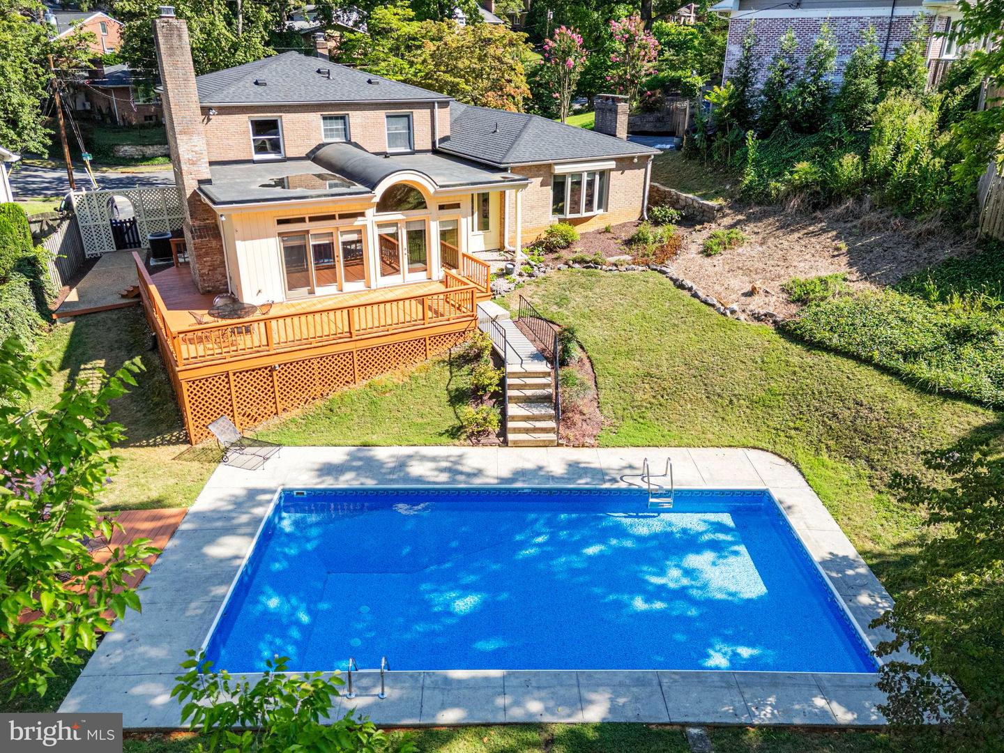 107 ROSZEL RD, WINCHESTER, Virginia 22601, 4 Bedrooms Bedrooms, 7 Rooms Rooms,2 BathroomsBathrooms,Residential,For sale,107 ROSZEL RD,VAWI2008966 MLS # VAWI2008966
