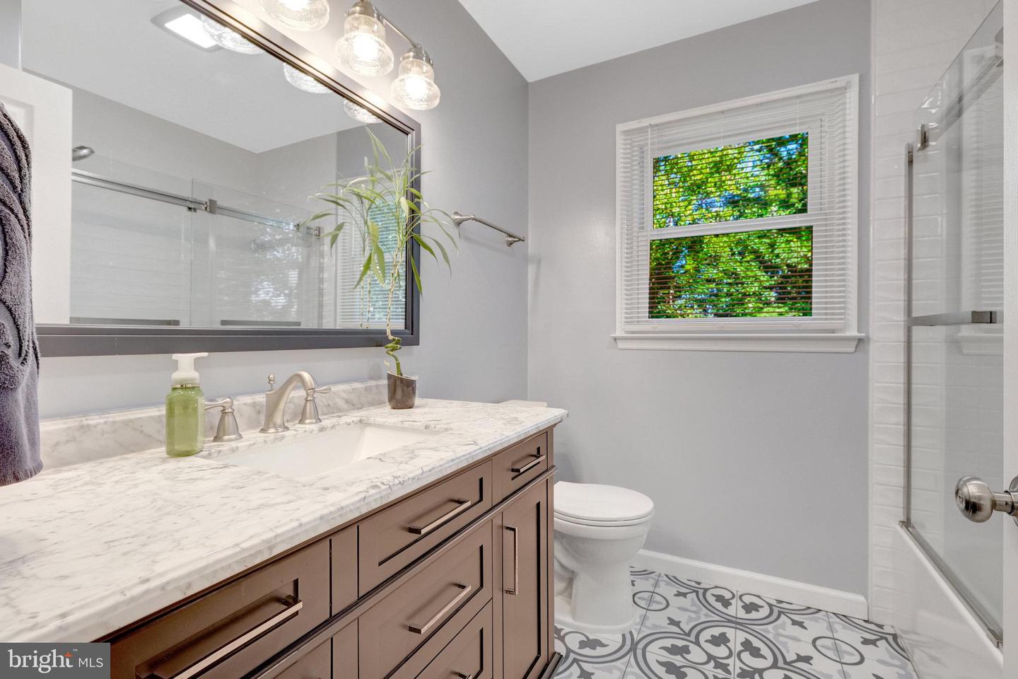 11636 HIGHLAND TER, FAIRFAX, Virginia 22030, 4 Bedrooms Bedrooms, ,3 BathroomsBathrooms,Residential,For sale,11636 HIGHLAND TER,VAFX2263246 MLS # VAFX2263246