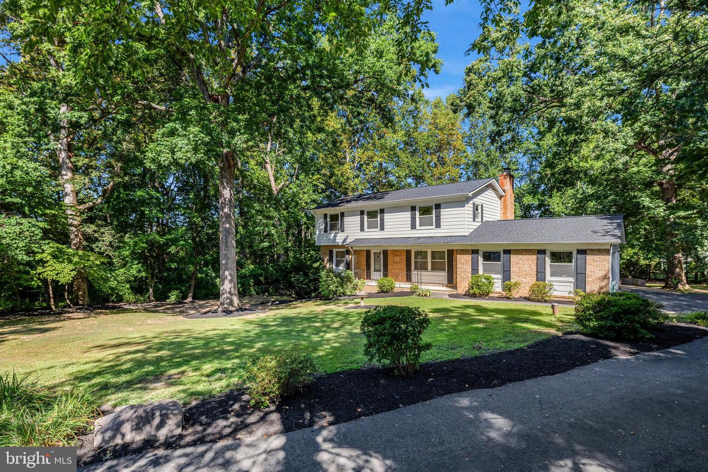 11636 HIGHLAND TER, FAIRFAX, Virginia 22030, 4 Bedrooms Bedrooms, ,3 BathroomsBathrooms,Residential,For sale,11636 HIGHLAND TER,VAFX2263246 MLS # VAFX2263246