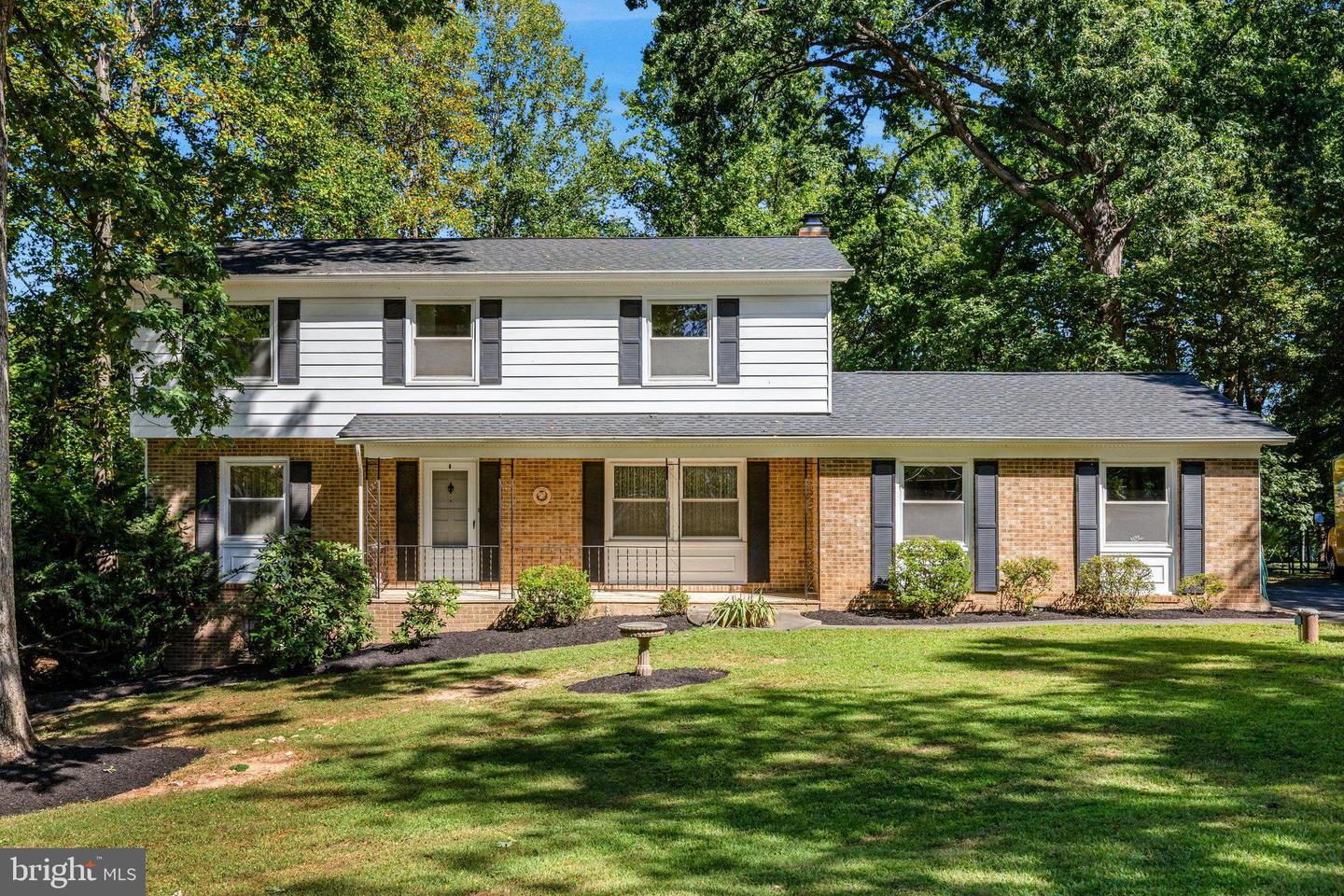 11636 HIGHLAND TER, FAIRFAX, Virginia 22030, 4 Bedrooms Bedrooms, ,3 BathroomsBathrooms,Residential,For sale,11636 HIGHLAND TER,VAFX2263246 MLS # VAFX2263246