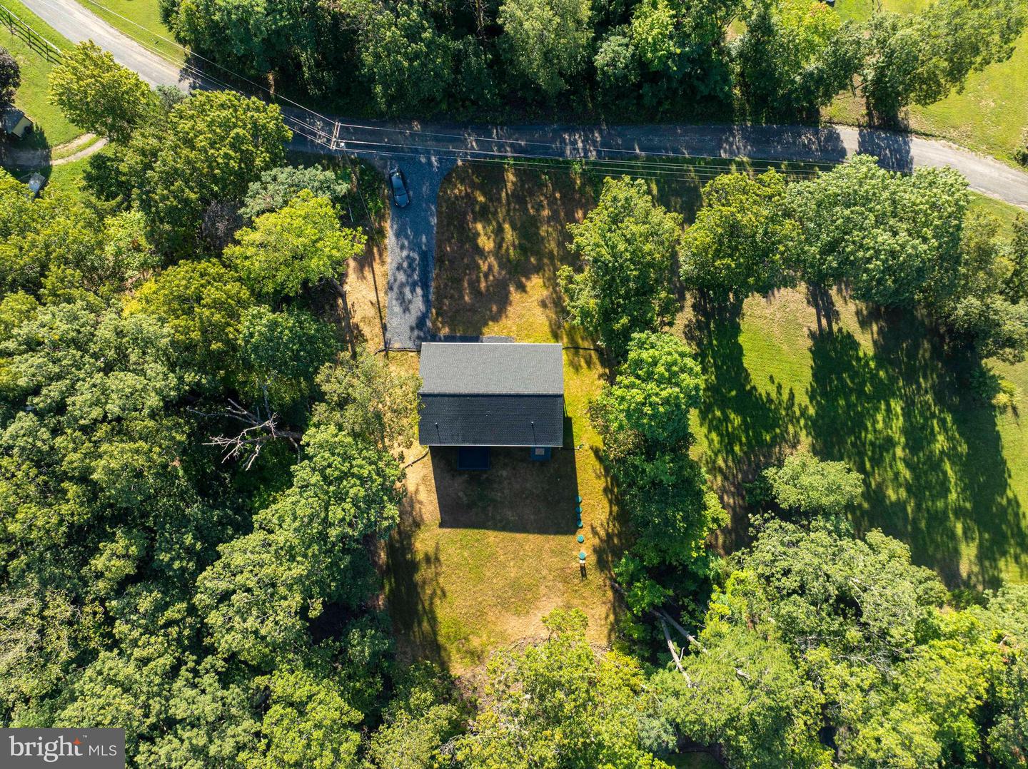 199 PINE RIDGE DR, FRONT ROYAL, Virginia 22630, 3 Bedrooms Bedrooms, ,2 BathroomsBathrooms,Residential,For sale,199 PINE RIDGE DR,VAWR2012080 MLS # VAWR2012080