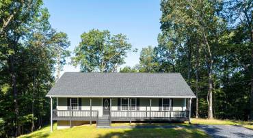 199 PINE RIDGE DR, FRONT ROYAL, Virginia 22630, 3 Bedrooms Bedrooms, ,2 BathroomsBathrooms,Residential,For sale,199 PINE RIDGE DR,VAWR2012080 MLS # VAWR2012080