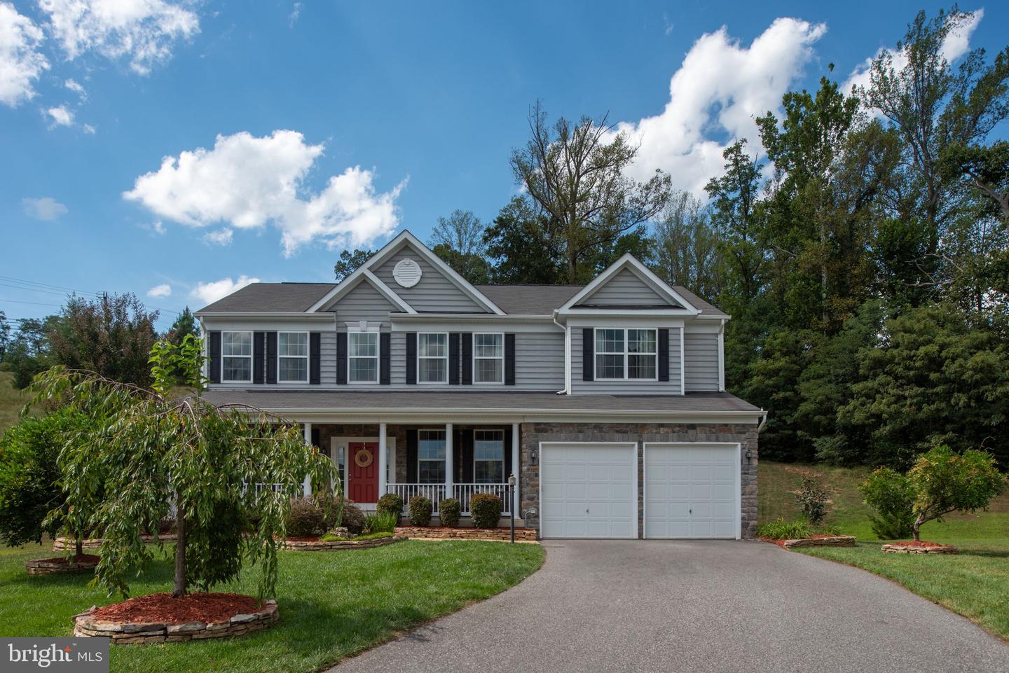 45 WOODFORD DR, FREDERICKSBURG, Virginia 22405, 5 Bedrooms Bedrooms, ,3 BathroomsBathrooms,Residential,For sale,45 WOODFORD DR,VAST2042178 MLS # VAST2042178