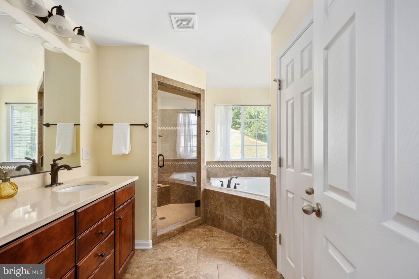 45 WOODFORD DR, FREDERICKSBURG, Virginia 22405, 5 Bedrooms Bedrooms, ,3 BathroomsBathrooms,Residential,For sale,45 WOODFORD DR,VAST2042178 MLS # VAST2042178