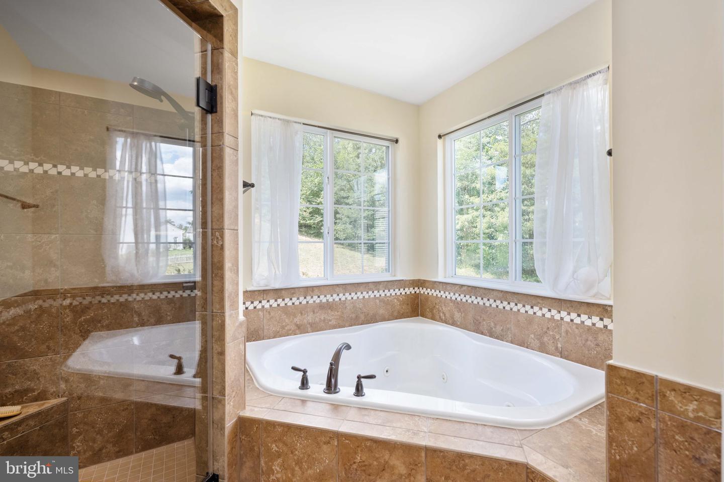 45 WOODFORD DR, FREDERICKSBURG, Virginia 22405, 5 Bedrooms Bedrooms, ,3 BathroomsBathrooms,Residential,For sale,45 WOODFORD DR,VAST2042178 MLS # VAST2042178