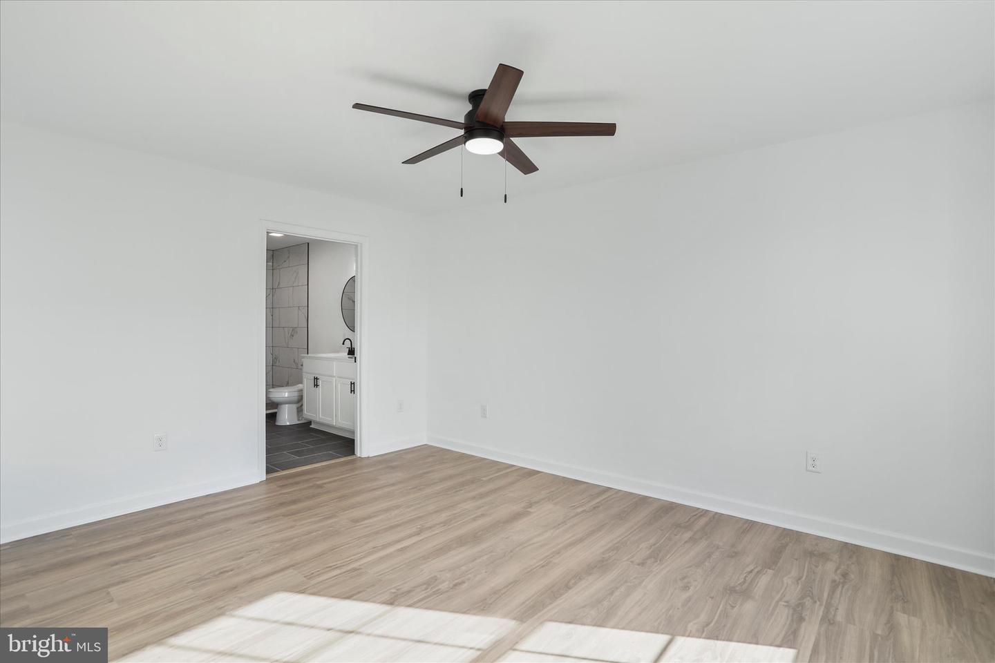 66 BLUEJAY CT, FRONT ROYAL, Virginia 22630, 3 Bedrooms Bedrooms, ,2 BathroomsBathrooms,Residential,For sale,66 BLUEJAY CT,VAWR2012116 MLS # VAWR2012116