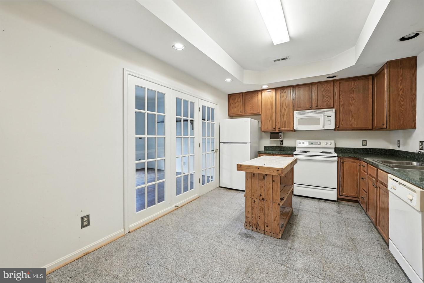 11004 JAGUAR CT, FREDERICKSBURG, Virginia 22407, 2 Bedrooms Bedrooms, ,2 BathroomsBathrooms,Residential,For sale,11004 JAGUAR CT,VASP2035834 MLS # VASP2035834 11004 JAGUAR CT, FREDERICKSBURG, Virginia 22407, 2 Bedrooms Bedrooms, ,2 BathroomsBathrooms,Residential,For sale,11004 JAGUAR CT,VASP2035834 MLS # VASP2035834